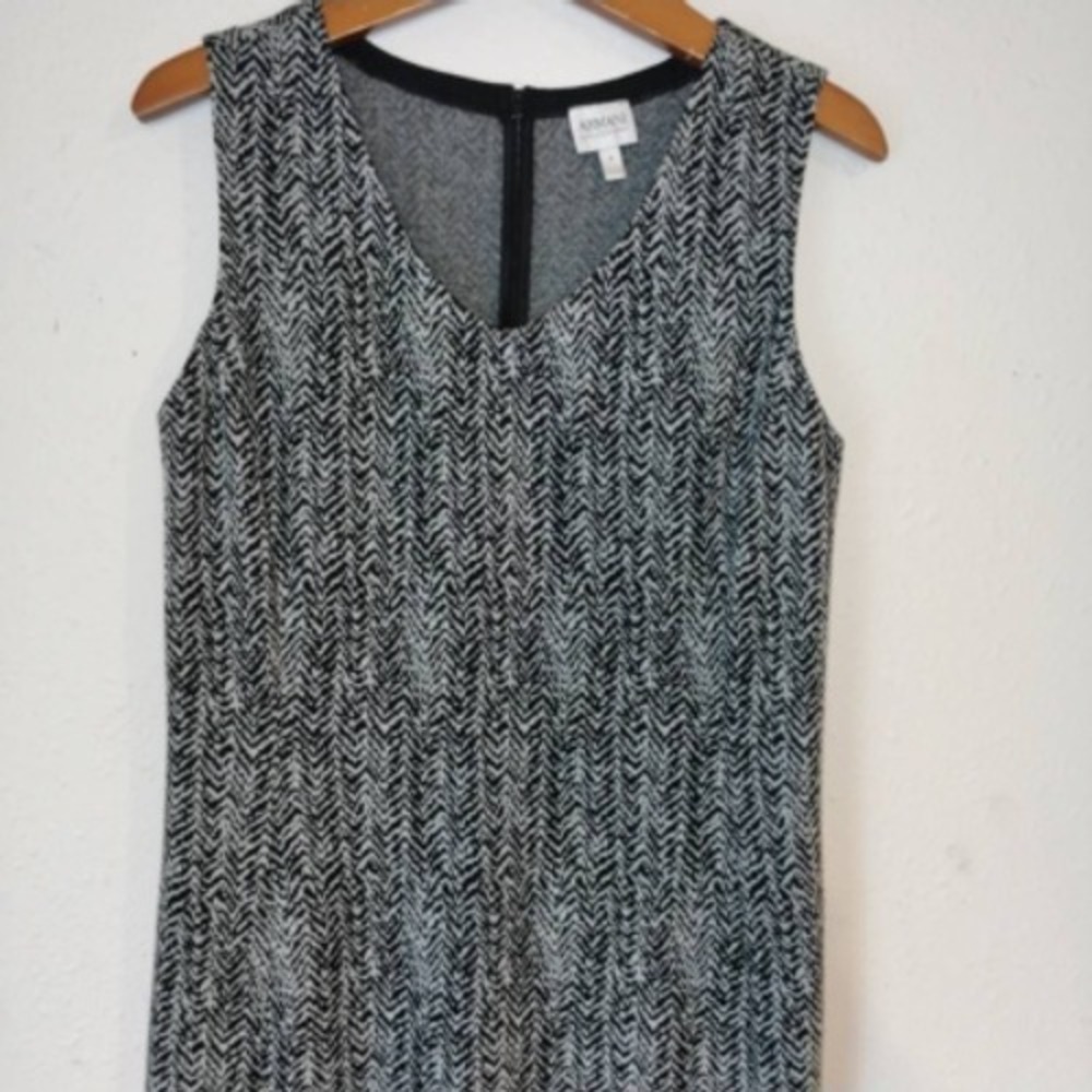 Armani Collezioni 4 Sheath Dress Black Gray‎ Herringbone Knit Stretch Sleeveless